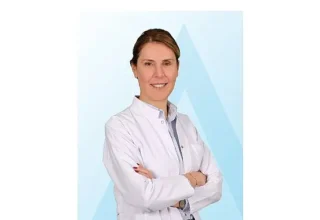 Çocuğunuzu “kusuyor” diye susuz bırakmayın!