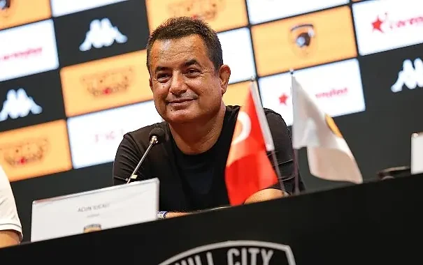 Hull City, Corendon Airlines ile Sponsorluk Sözleşmesini Yeniledi