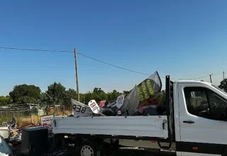 Nilüfer’de kent estetiğini bozan tabelalara müdahale