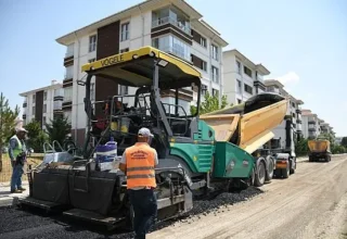 TOKİ Bölgesi Sıcak Asfaltla Buluştu