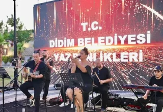 Atatürk 1 Filmi Didimlilere Duygu Dolu Anlar Yaşattı