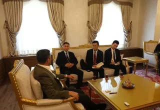 Belediye Başkanı Rasim Arı, Çinli Misafirlerini Ağırladı