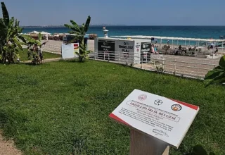 Büyükşehir’in engelsiz plajlarına ziyaretçi akını