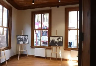 Cumhuriyet Galerisi Kapılarını Açıyor