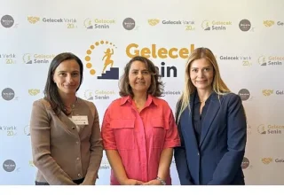 Gelecek Varlık, 20. yılında 20 kadının hayatına dokunuyor