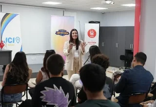Gençler Yapay Zeka ile Geleceğe Hazırlanıyor