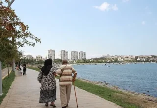 Kocaeli’nin çınarlarına hem tatil hem eğitim imkânı