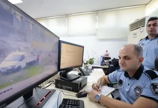 Konak’ta çevreyi kirletenlere kameralı takip: Milyonlarca lira ceza!