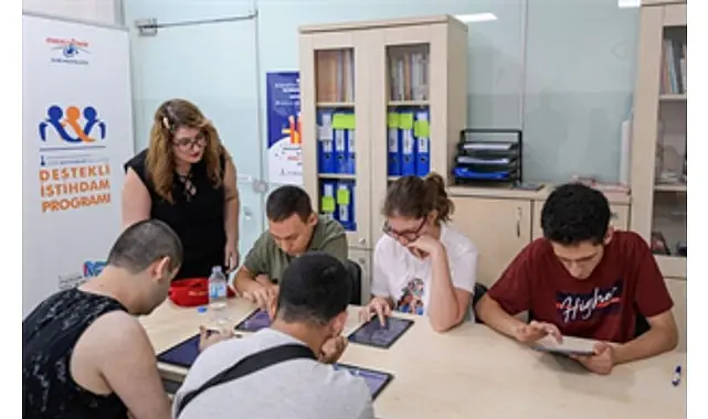 Nöroçeşitli gençlere istihdam köprüsü: İŞ İN