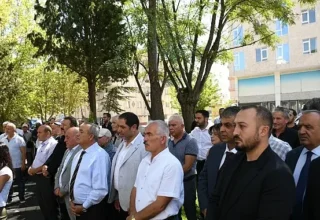 Yenilenen Sancak Çay Bahçesi hizmete açıldı