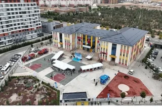 Konya Protokolü Öğrencilerin İlk Ders Zili Heyecanına Selçuklu’da Ortak Oldu