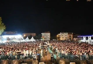 Malkara Kömür ve Süt Ürünleri Festivali Derya Uluğ ile Zirve Yaptı