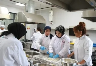 MasterChef Ayten Saner’den lezzet dersi
