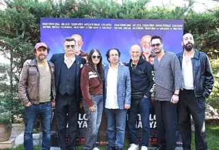 Yeşilçam’ın Efsaneleri Sahalara Döndü: Mitoloji Mafyası Geliyor