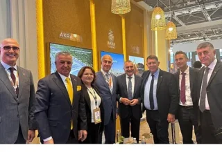 Başkan Topaloğlu, Londra Uluslararası Turizm Fuarı’nda