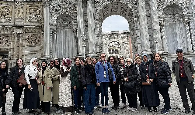 Güz Gezileri’nin kasım ayı ziyaretleri Dolmabahçe Sarayı ile başladı