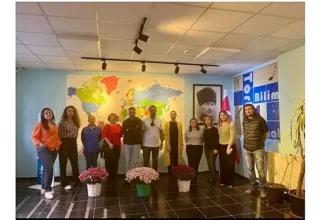 İzmir’de Harezmi Eğitim Modeli Öğretmen Eğitimleri Başladı