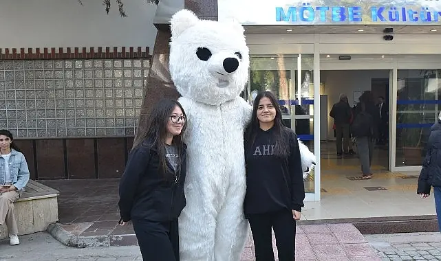 “Kutup Bilimleri Sempozyumu ve Şenliği” Ege Üniversitesinde Başladı
