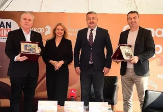 Osmangazi Kitap Fuarı Zengin İçeriğiyle Sürüyor