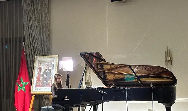 Piyanonun Genç İncisi Ayşe Nil, Uluslararası Başarısıyla Narlıdere’yi Gururlandırdı