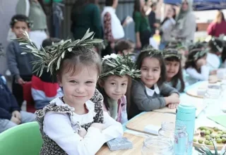 Şakran’da 6. Geleneksel Zeytin Kırma Şenliği Düzenlendi